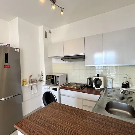 Avec Terrasse, Climatise A Ajaccio - Fr-1-61-649 Appartement Ajaccio (Corsica)
