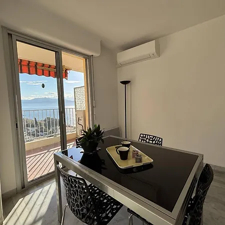Avec Terrasse, Climatise A Ajaccio - Fr-1-61-649 Appartement Ajaccio (Corsica)
